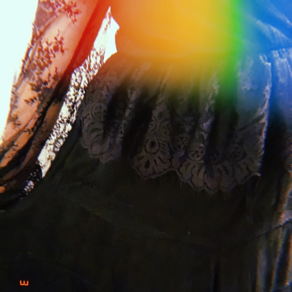 Meet your Posher, Ericka - Picture 2 of 7